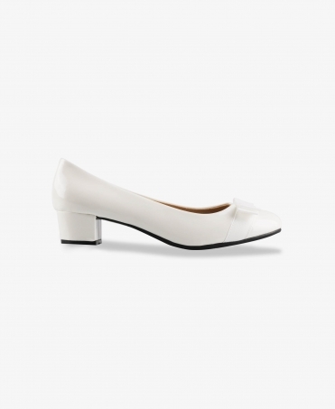 white court shoes low heel